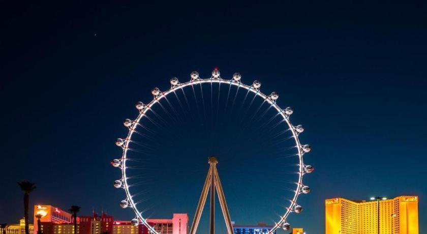 Travelodge By Wyndham Las Vegas Exterior photo